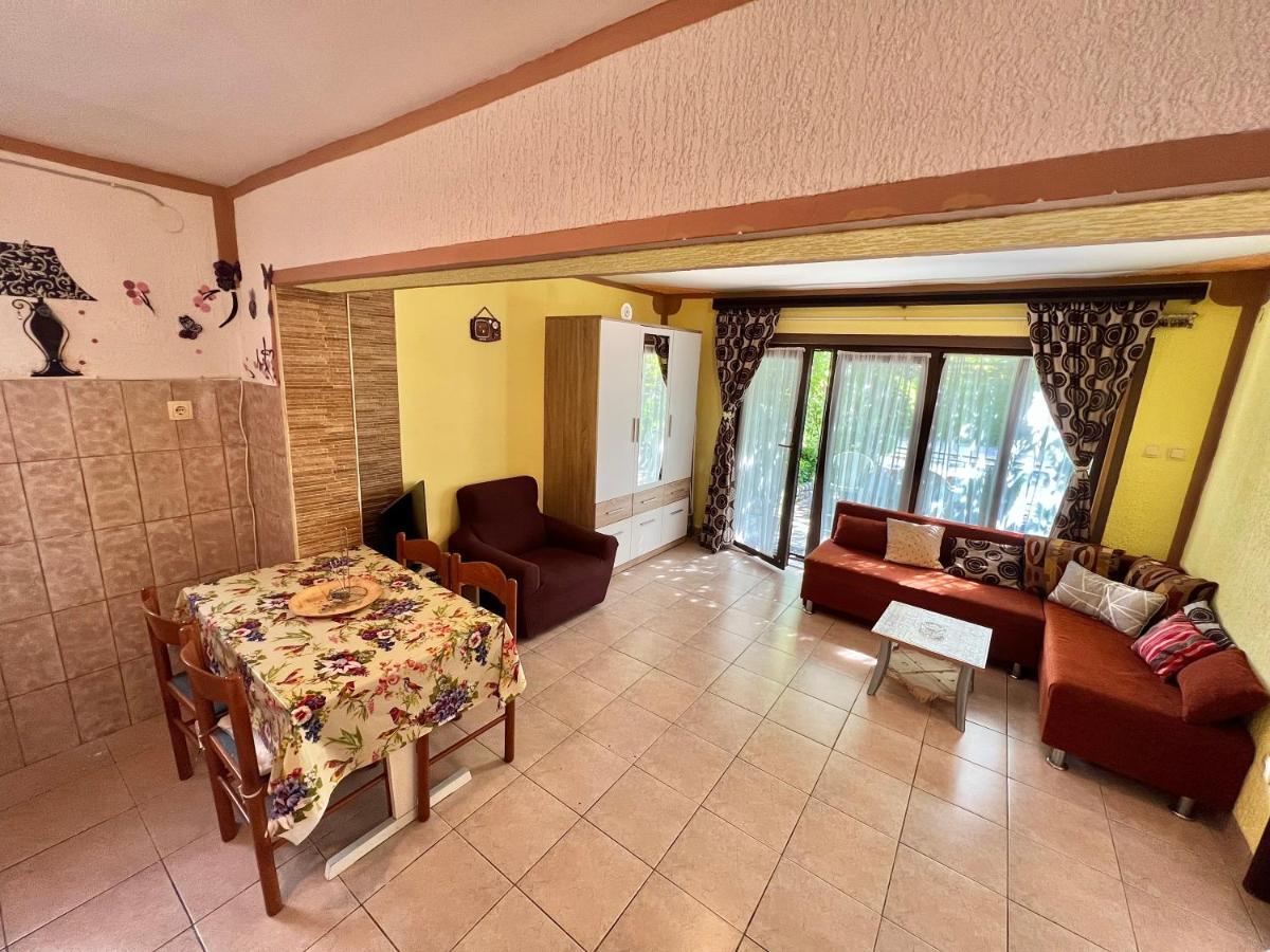 Apartmani Marija Dramalj Zewnętrze zdjęcie