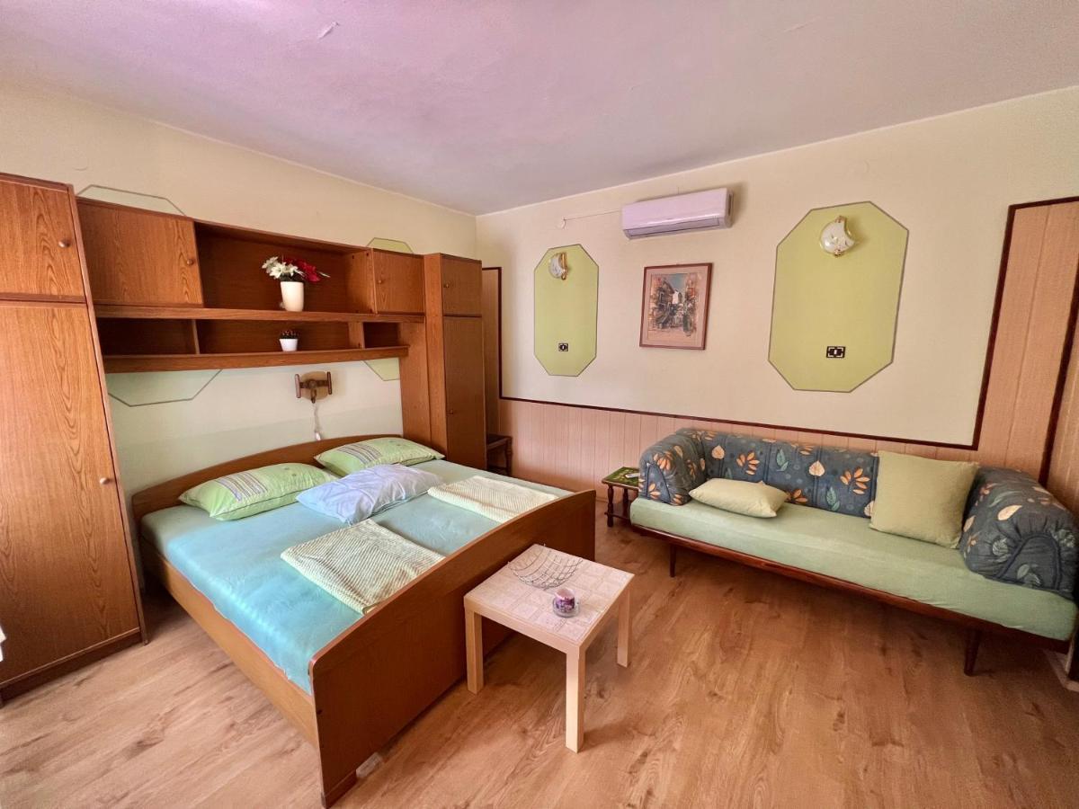 Apartmani Marija Dramalj Zewnętrze zdjęcie